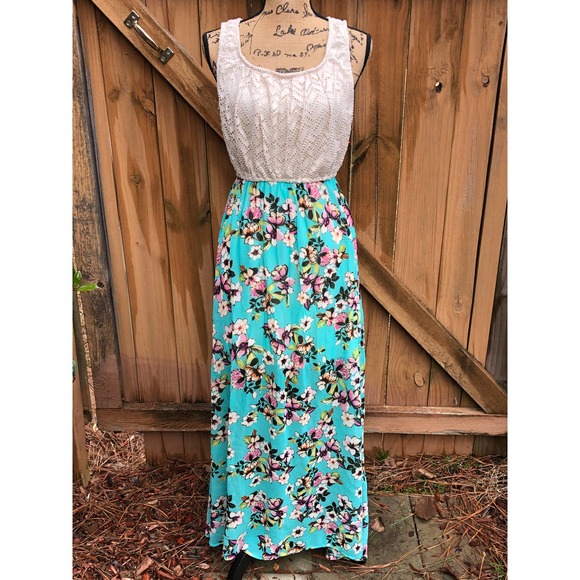 Liberty Love Maxi Dress Sleeveless Size 